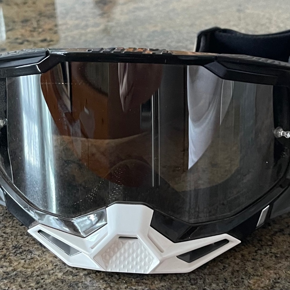 100% Black Motocross Goggles/Like new